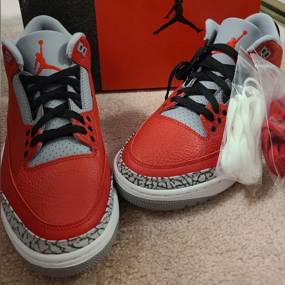 BNDS Air Jordan 3 - Picture 4 of 4
